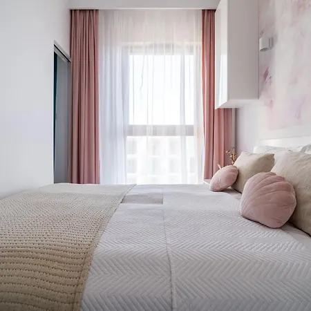 Porto12 By Mypart In Your Gdańsk